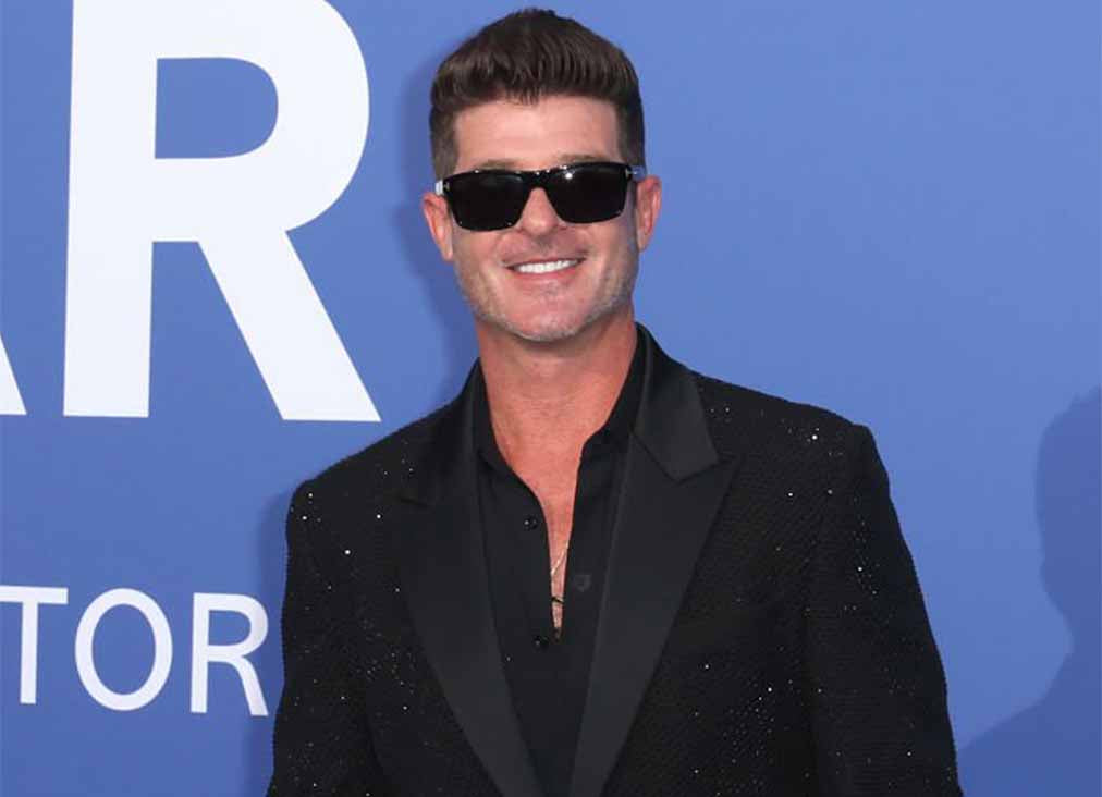 ROBIN THICKE IN GAURAV GUPTA