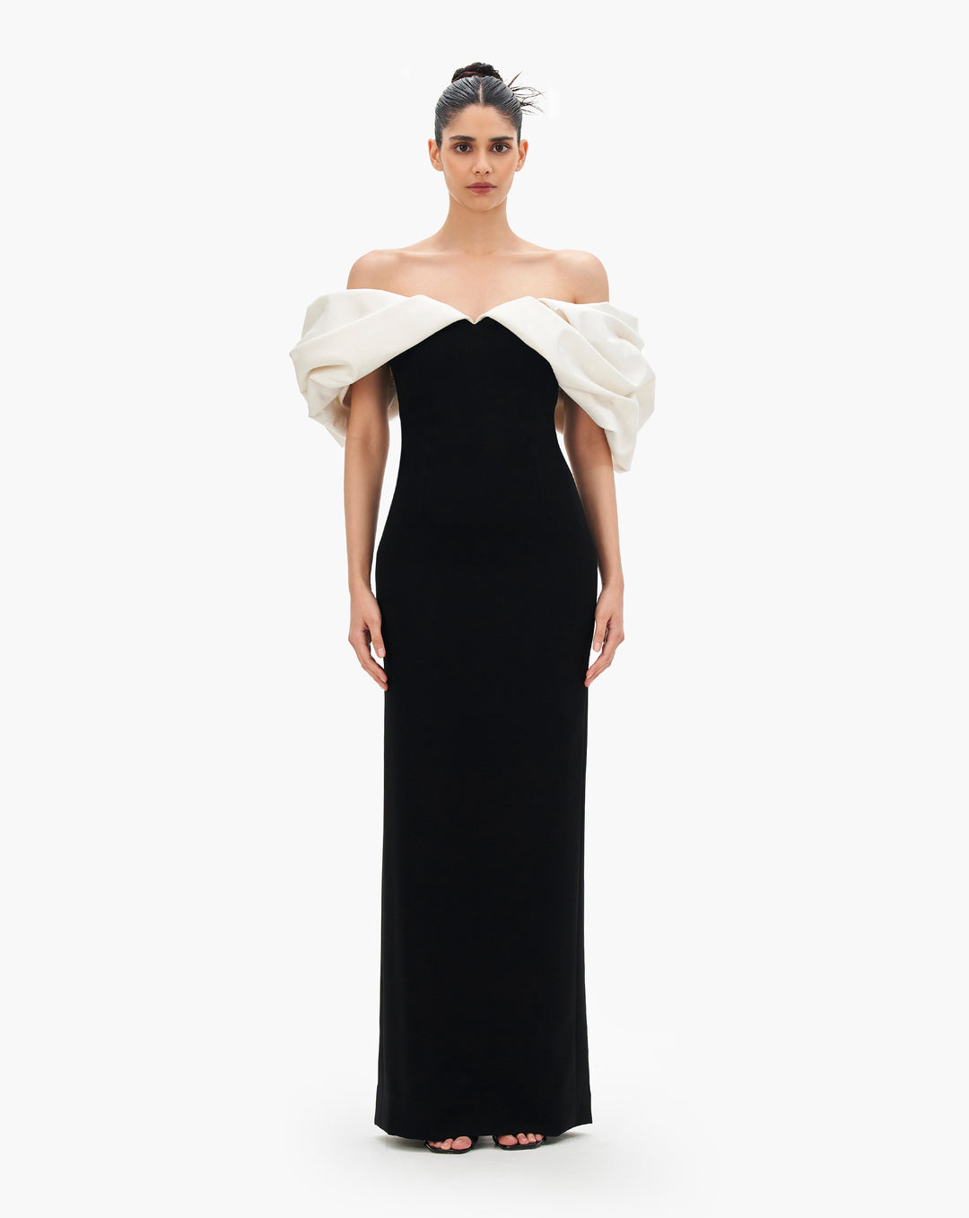 Cloud like taffeta drape of the dress