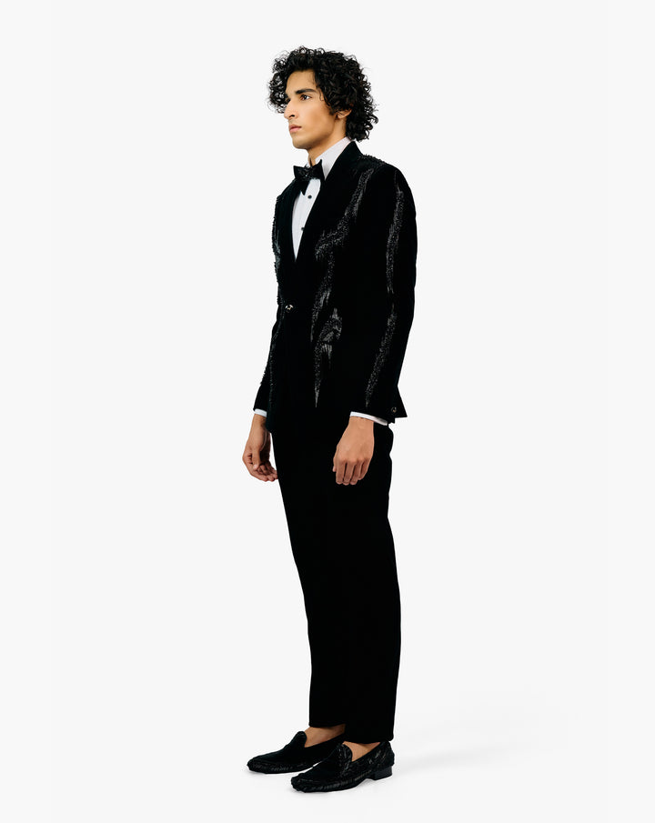 Crystal Spine Tuxedo