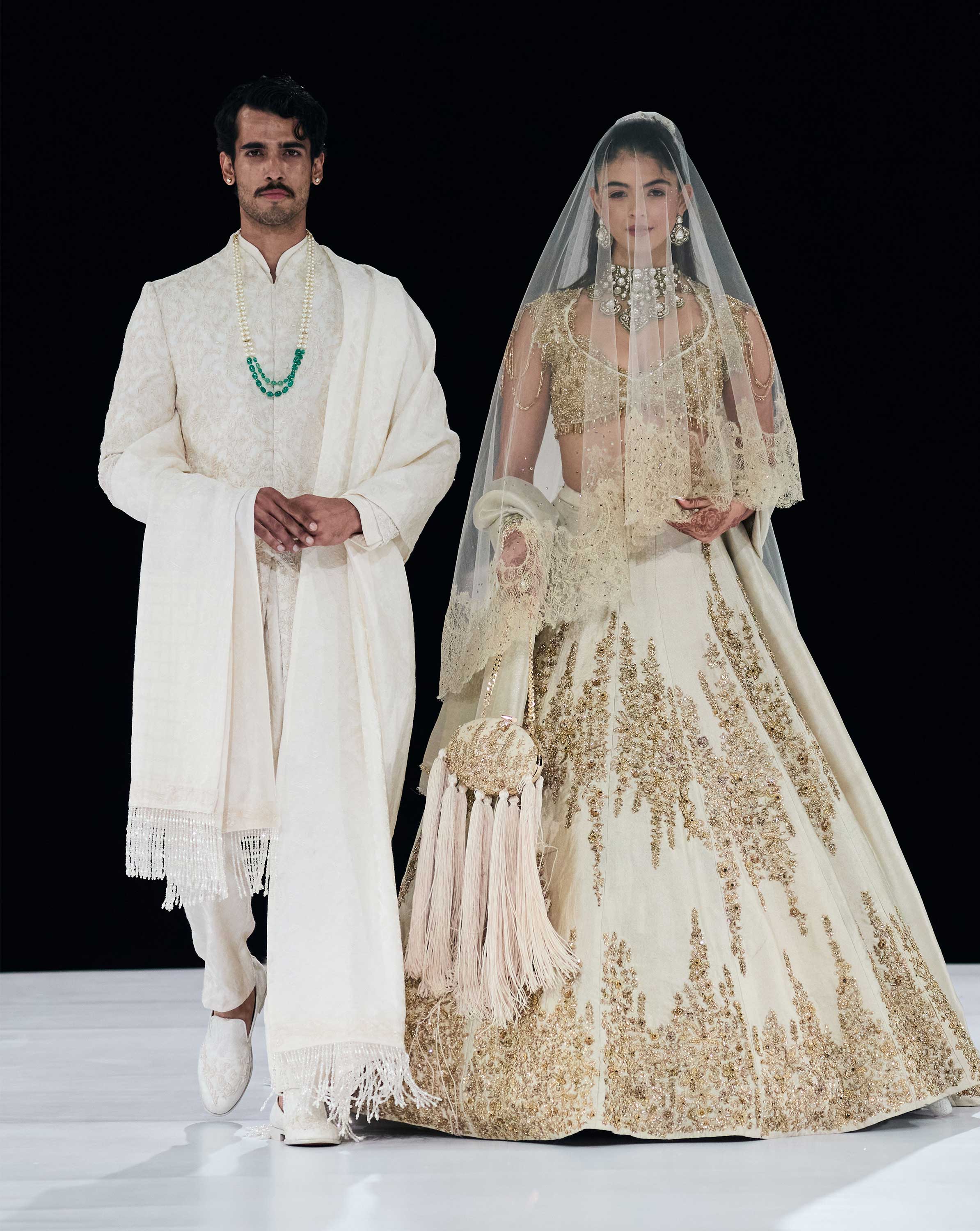 Svarnakshi Lehenga