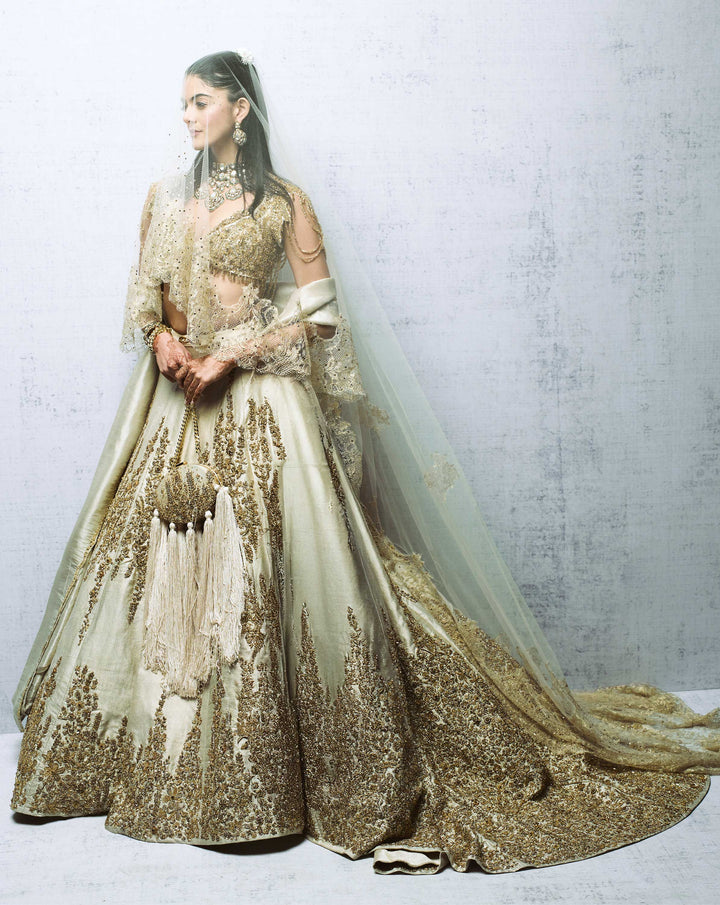 Svarnakshi Lehenga